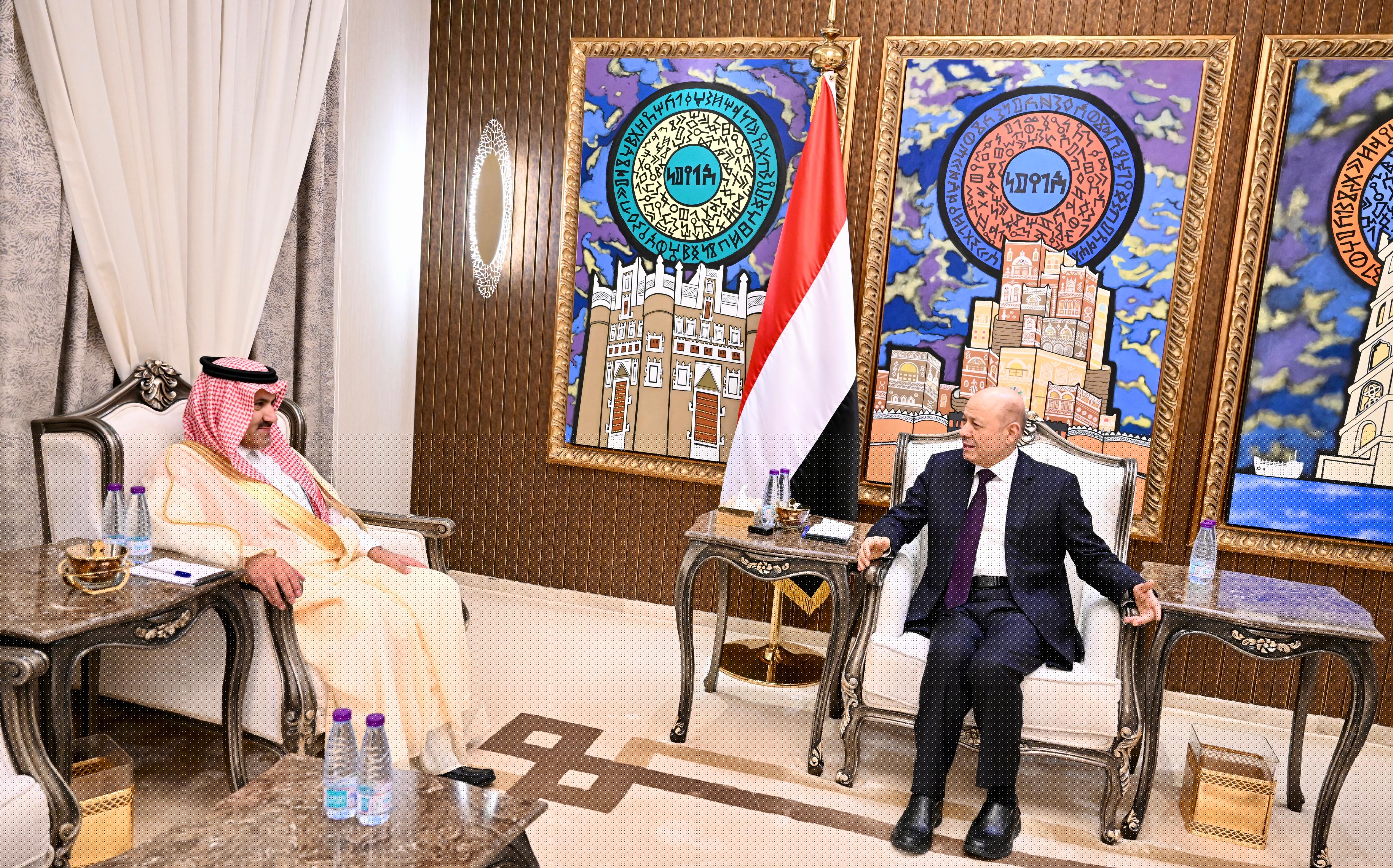 President Al-Alimi  Receives KSA’s Ambassador to Yemen