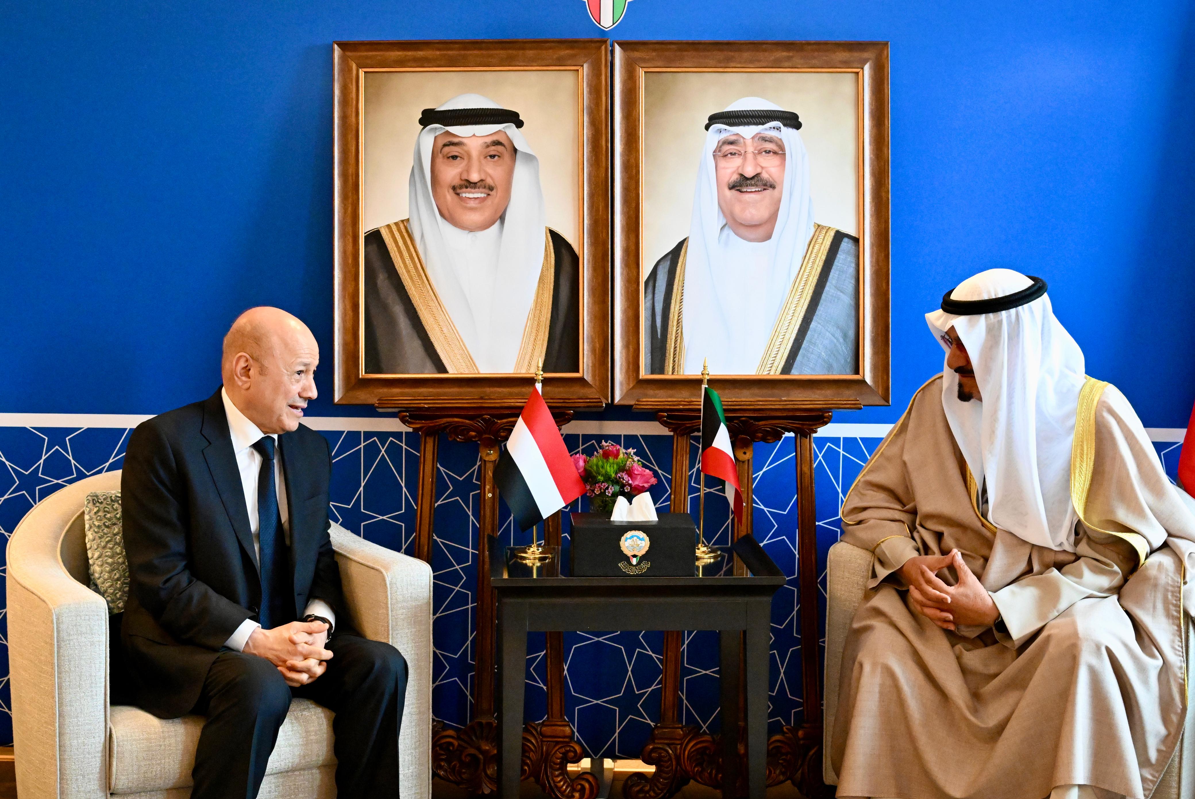 President Al- Alimi  and Kuwaiti Prime Minister Discuss Promising Areas of Cooperation