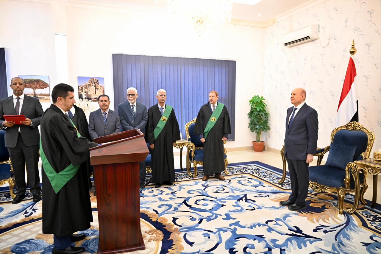 Supreme Court Judges Sworn In Before President Al-Alimi
