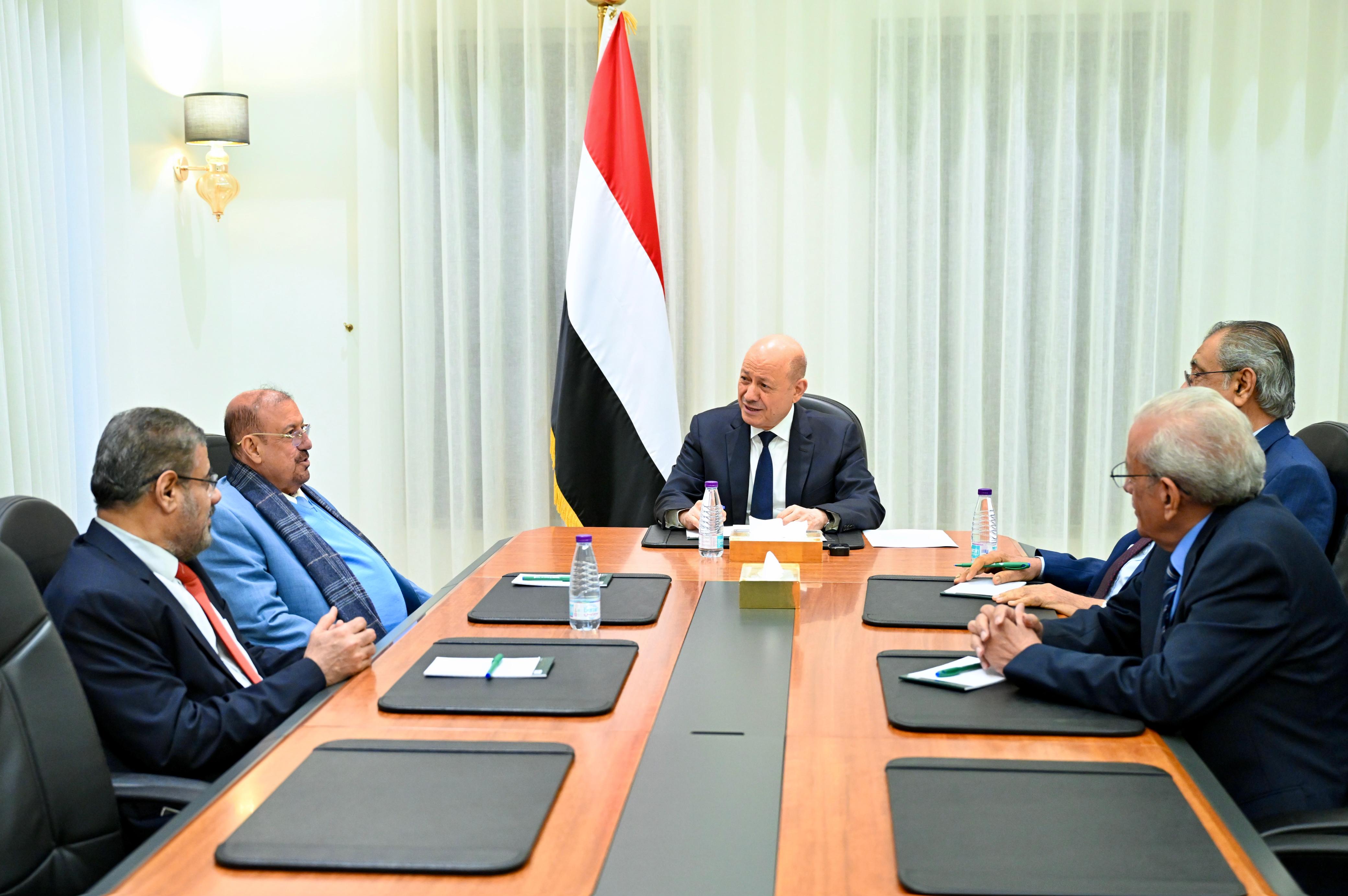 President Al-Alimi Commends Parliament’s Support for De-escalation in Eastern Governorates