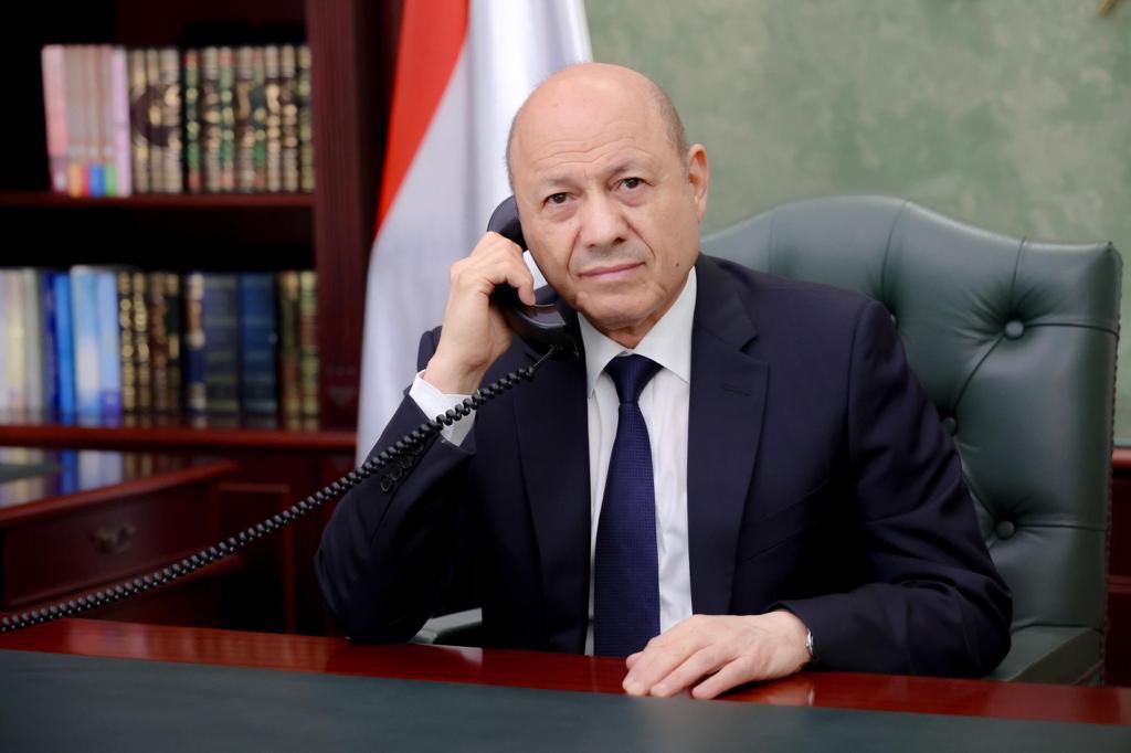 President makes phone call with the National Football Junior Team Mission, the winner of the West Asia Cup