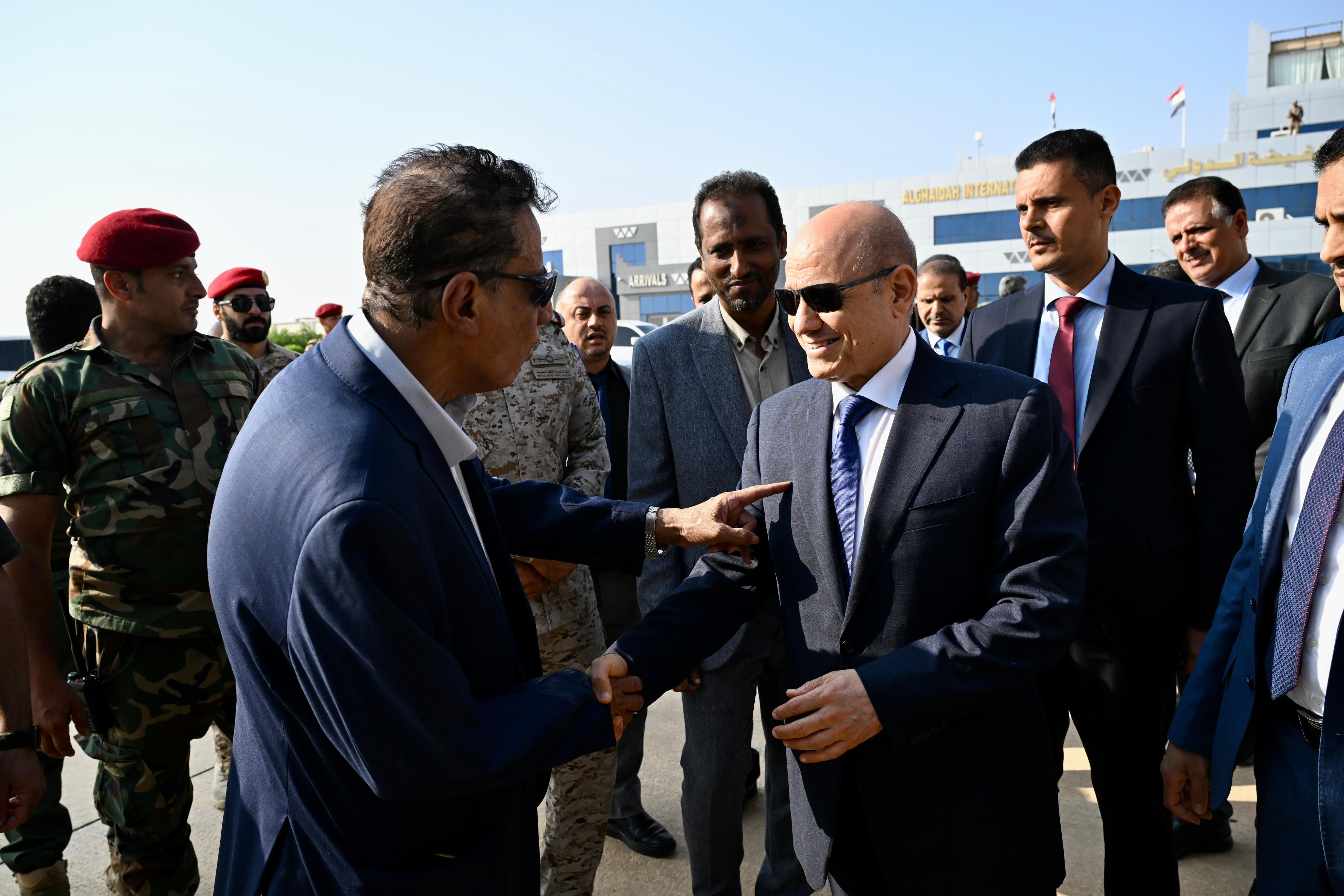 فخامة الرئيس يغادر محافظة المهرة عائدا إلى العاصمة عدن 29 أكتوبر 2023