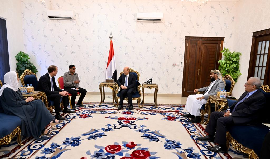 العليمي والمحرمي يستقبلان وفد من ألمانيا