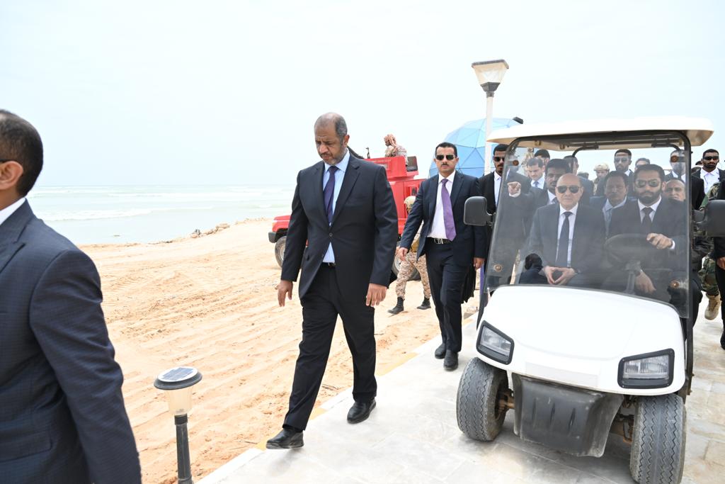 رئيس مجلس القيادة الرئاسي يفتتح مشروع المارينا السياحي والسكني والترفيهي بمحافظة المهرة(2) 21 أغسطس 2023