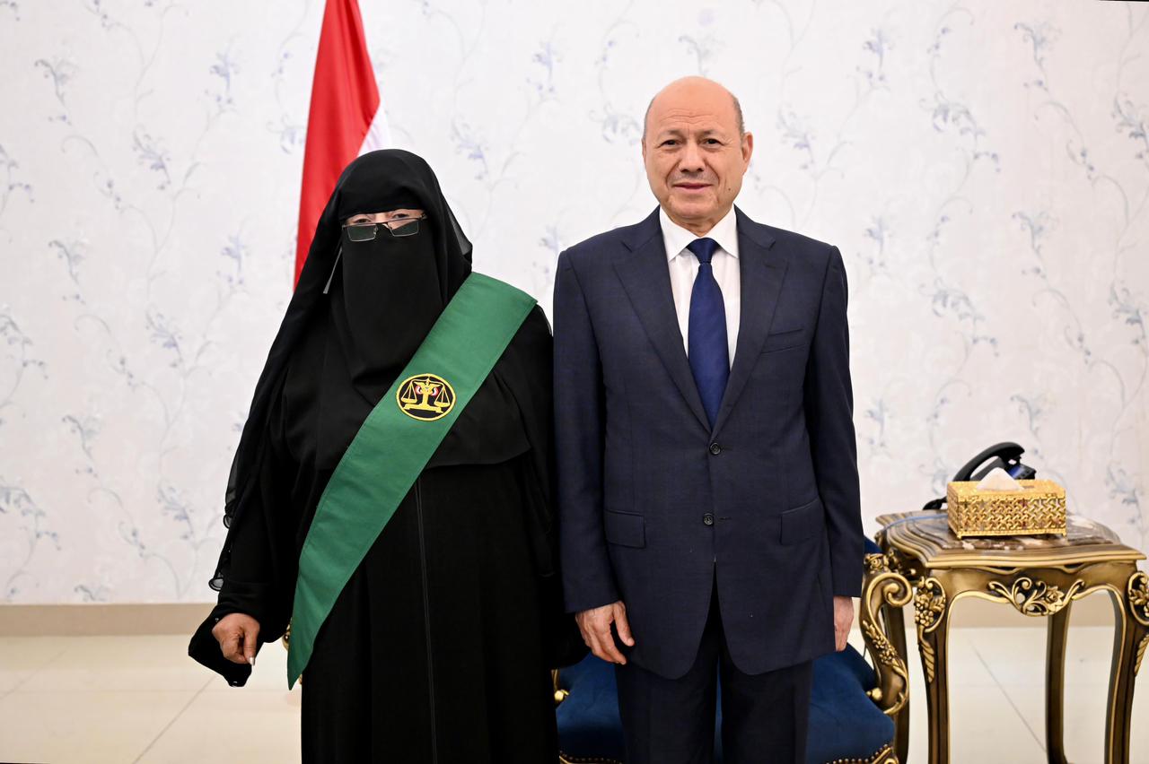 (4)القضاة المعينون بالمحكمة العليا يؤدون اليمين القانونية امام رئيس مجلس القيادة الرئاسي 9 سبتمبر 2023