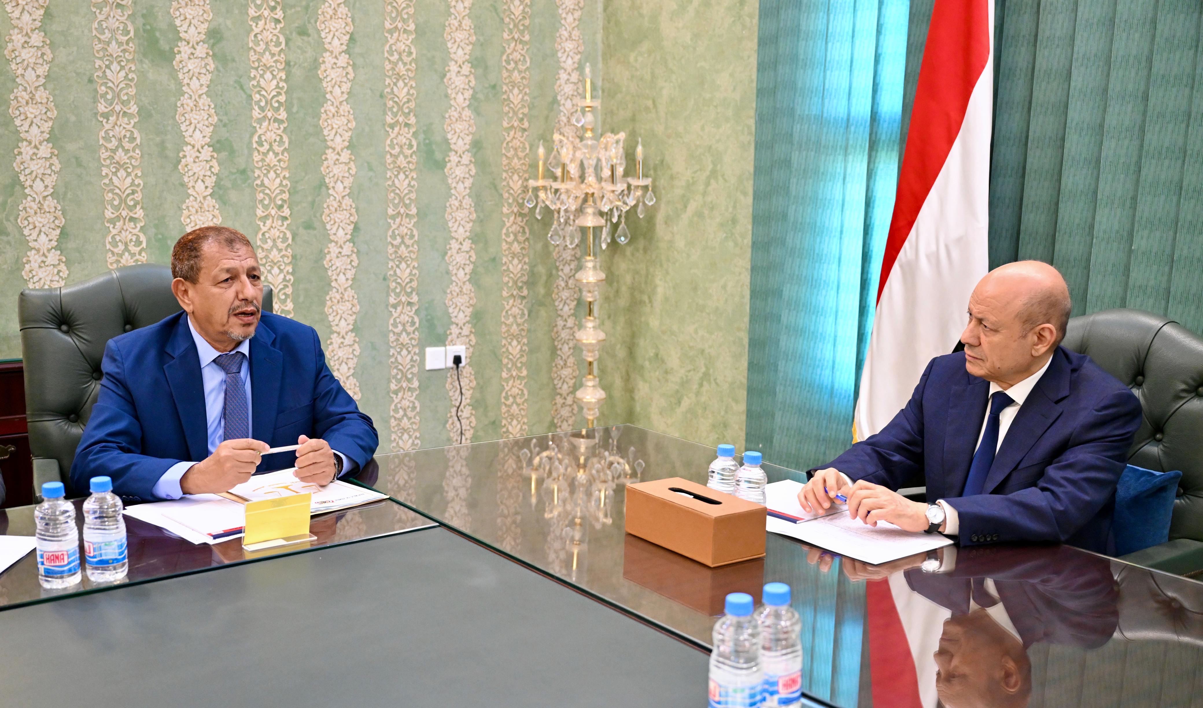 فخامة الرئيس يستقبل رئيس وأعضاء مجلس القضاء الأعلى 