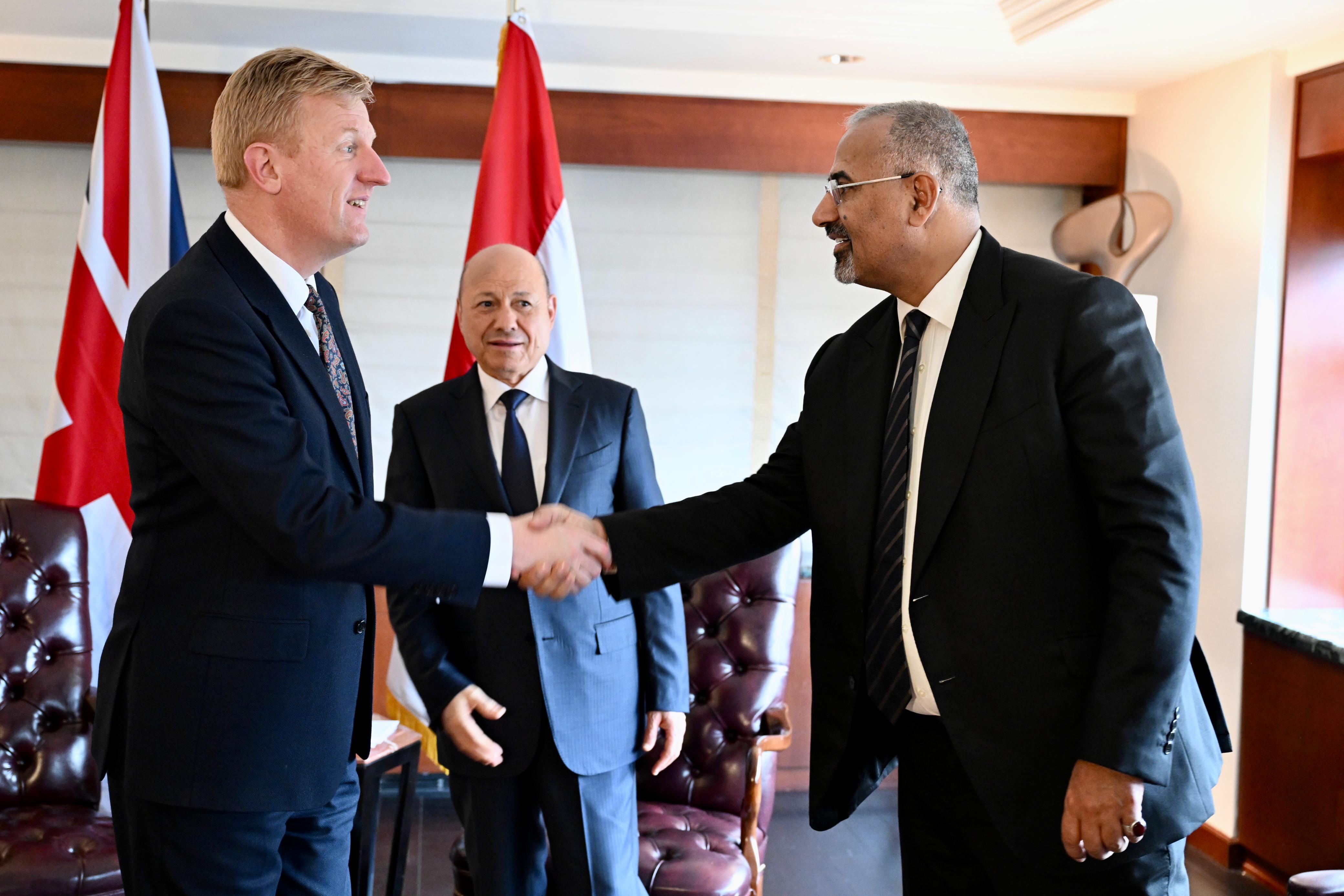 رئيس مجلس القيادة الرئاسي يستقبل نائب رئيس الوزراء البريطاني ، 22 سبتمبر 2023