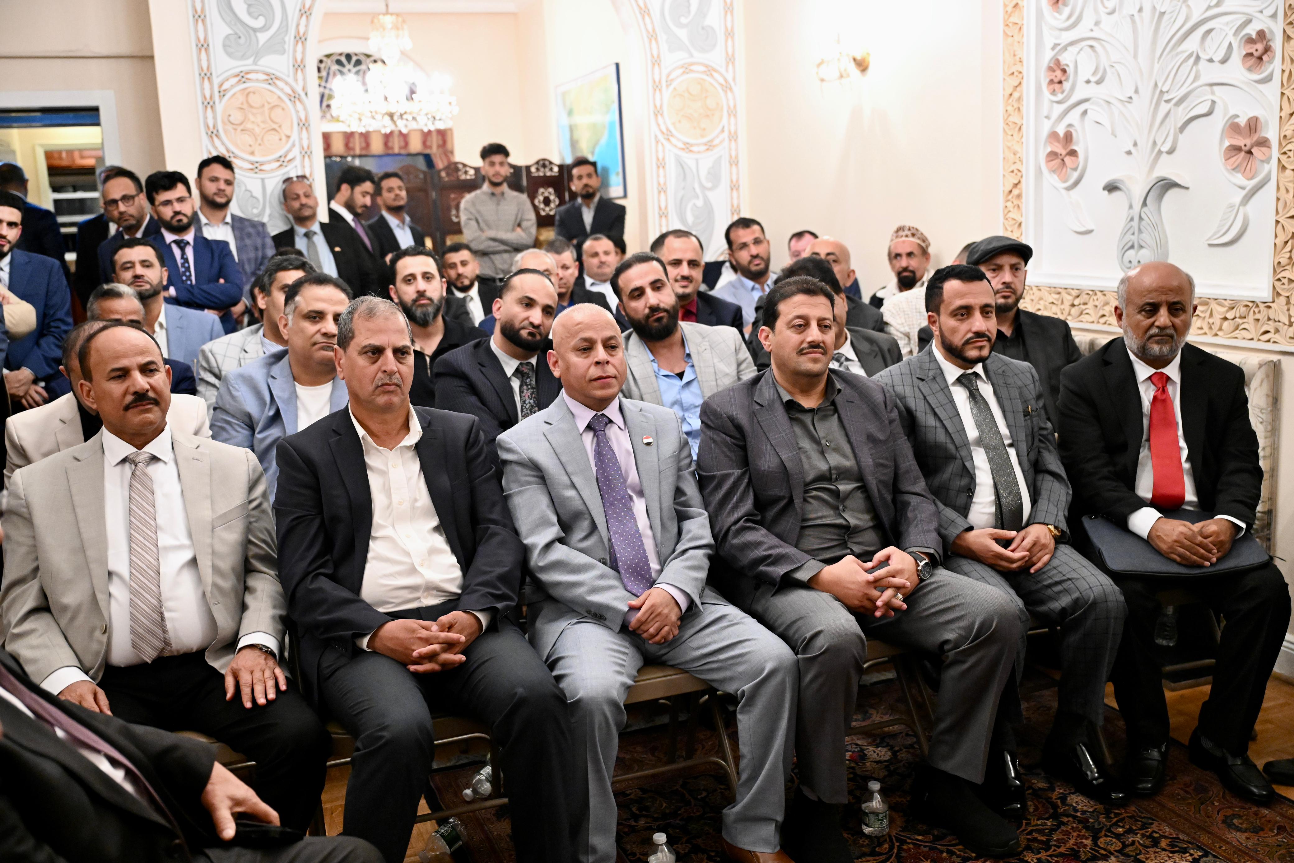 رئيس مجلس القيادة يلتقي أبناء الجالية اليمنية في الولايات المتحدة الأمريكية 23 سبتمبر 2023